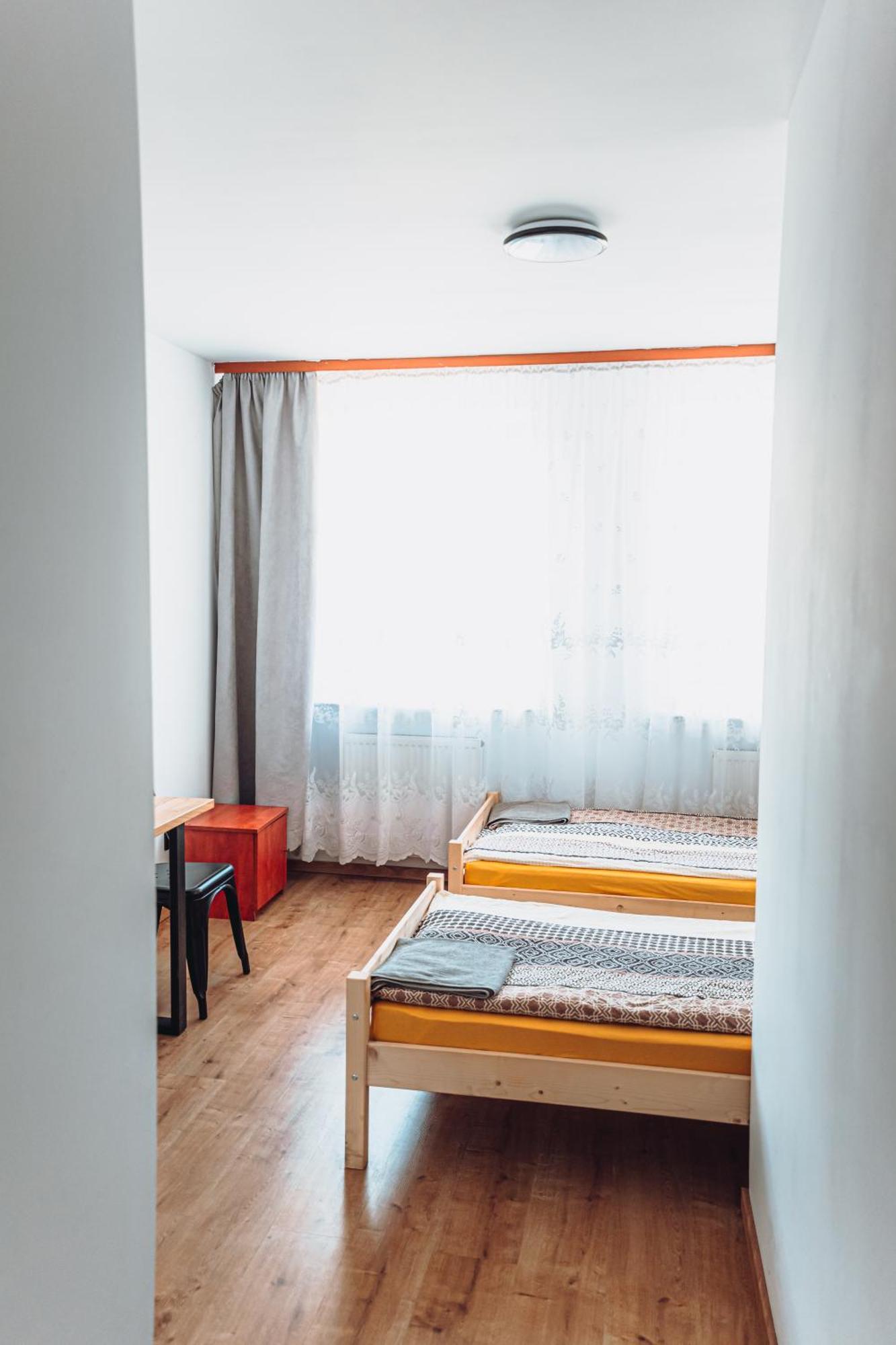 Hotel Kalwados Radzymin Exteriér fotografie