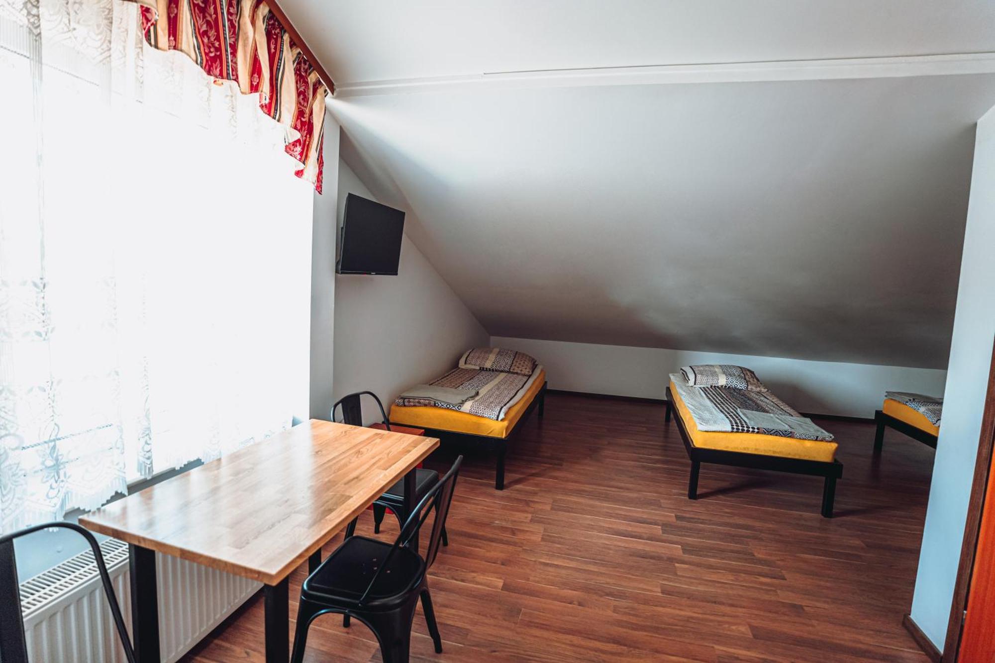 Hotel Kalwados Radzymin Exteriér fotografie