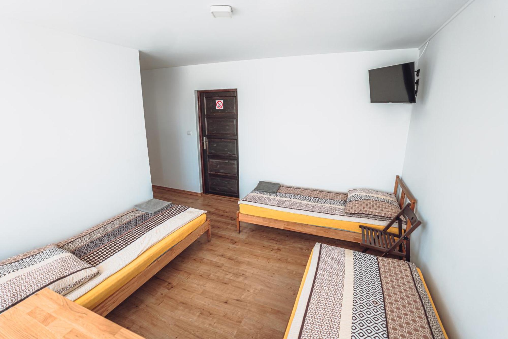 Hotel Kalwados Radzymin Exteriér fotografie